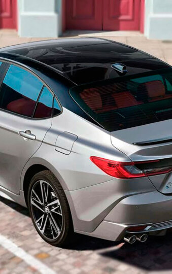 Toyota Camry 2025 9-го поколения